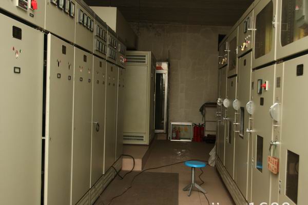 兵团第一师水利水电工程处开关箱-开关箱的焊接和拼装结构